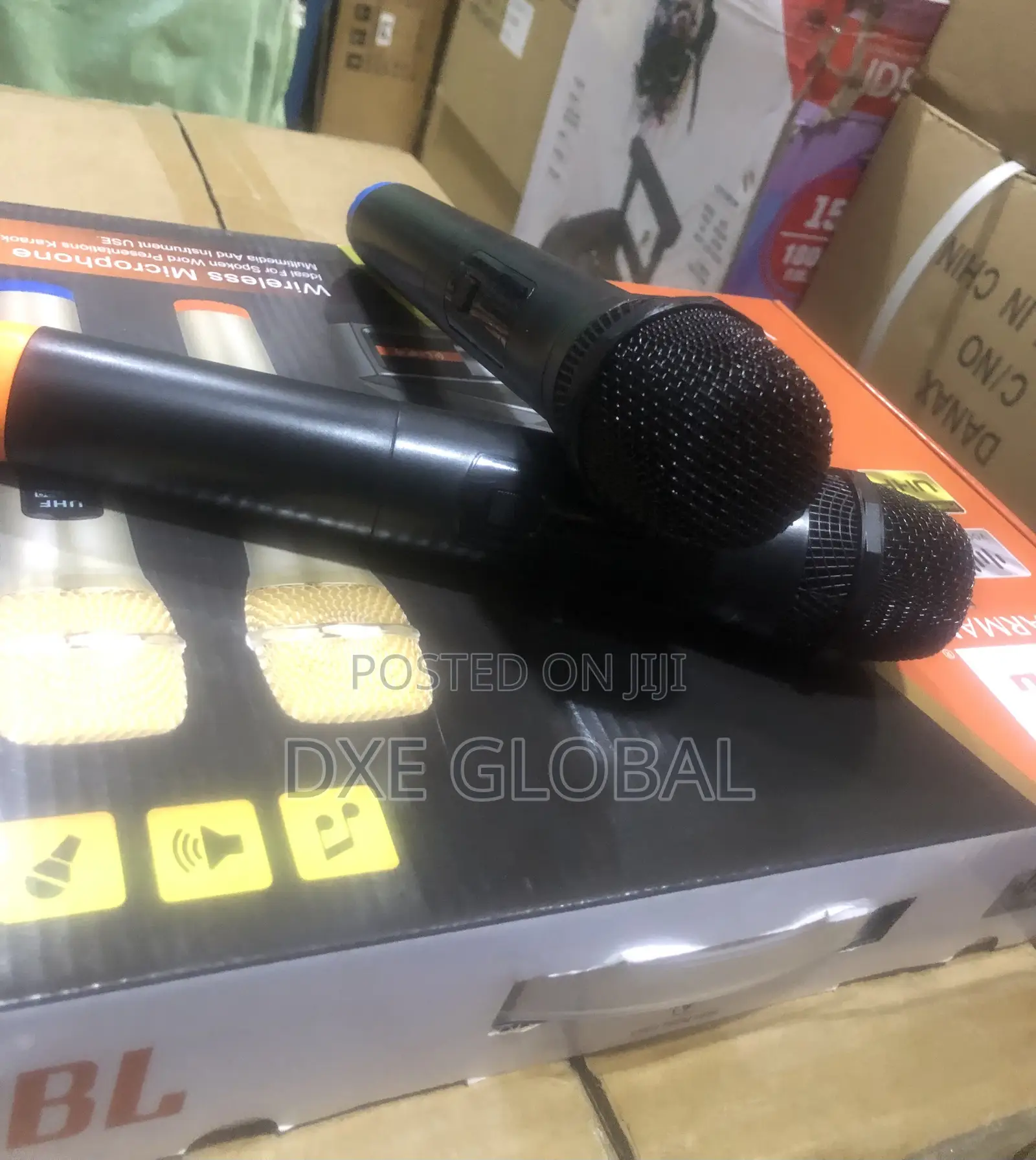 JBL Wireless Microphone VM666