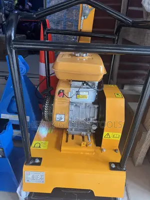 DGM C-120t Plate Compactor – 5.5–7.5 HP