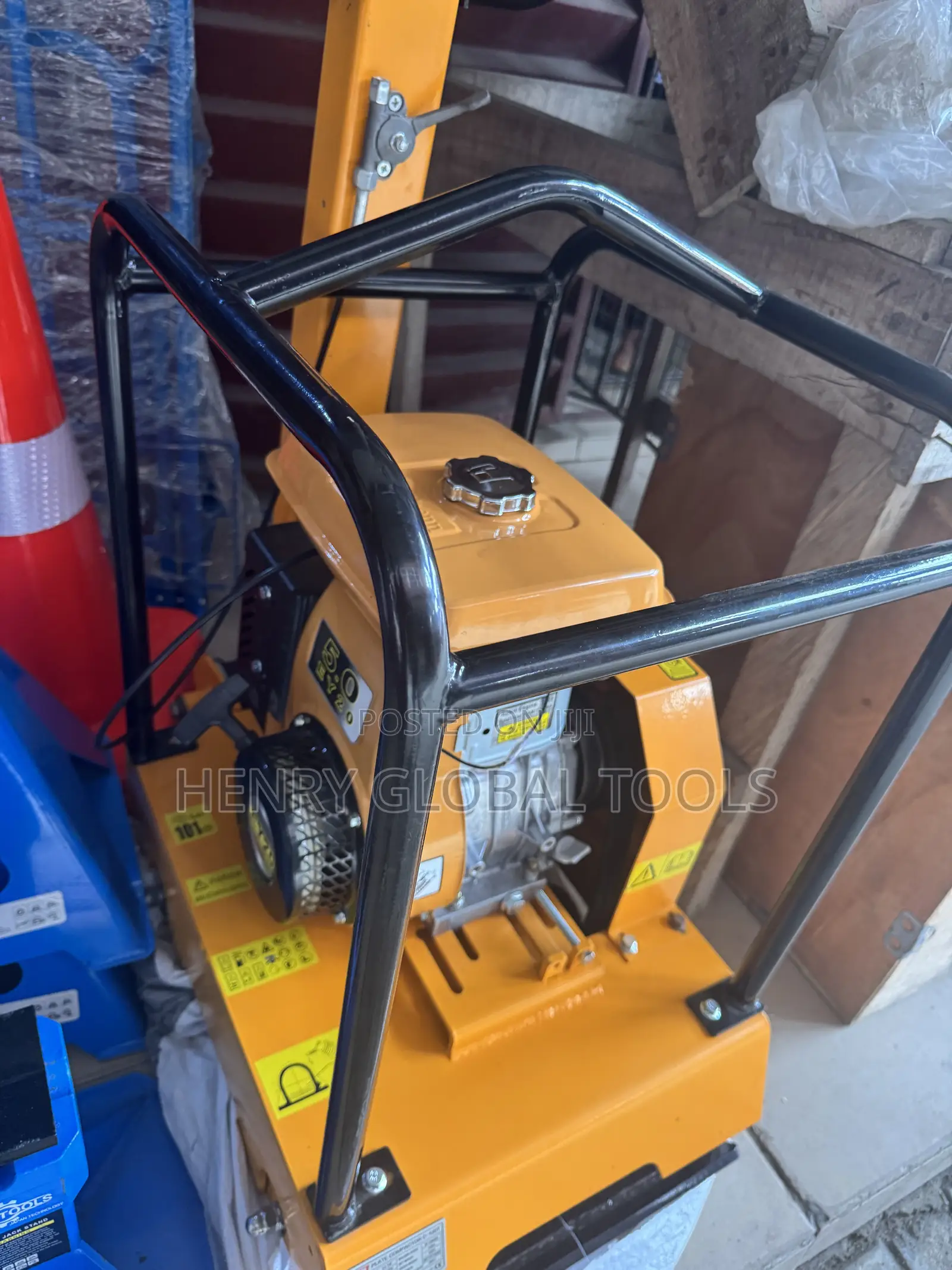DGM C-120t Plate Compactor – 5.5–7.5 HP