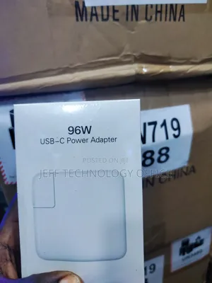 MacBook (Apple) 96W USB-C Power Adapter