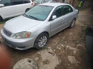 Toyota Corolla 2025 Silver