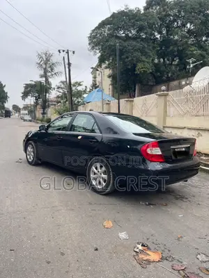 Toyota Camry LE 4dr Sedan (2.4L 4cyl 5M) 2002 Black