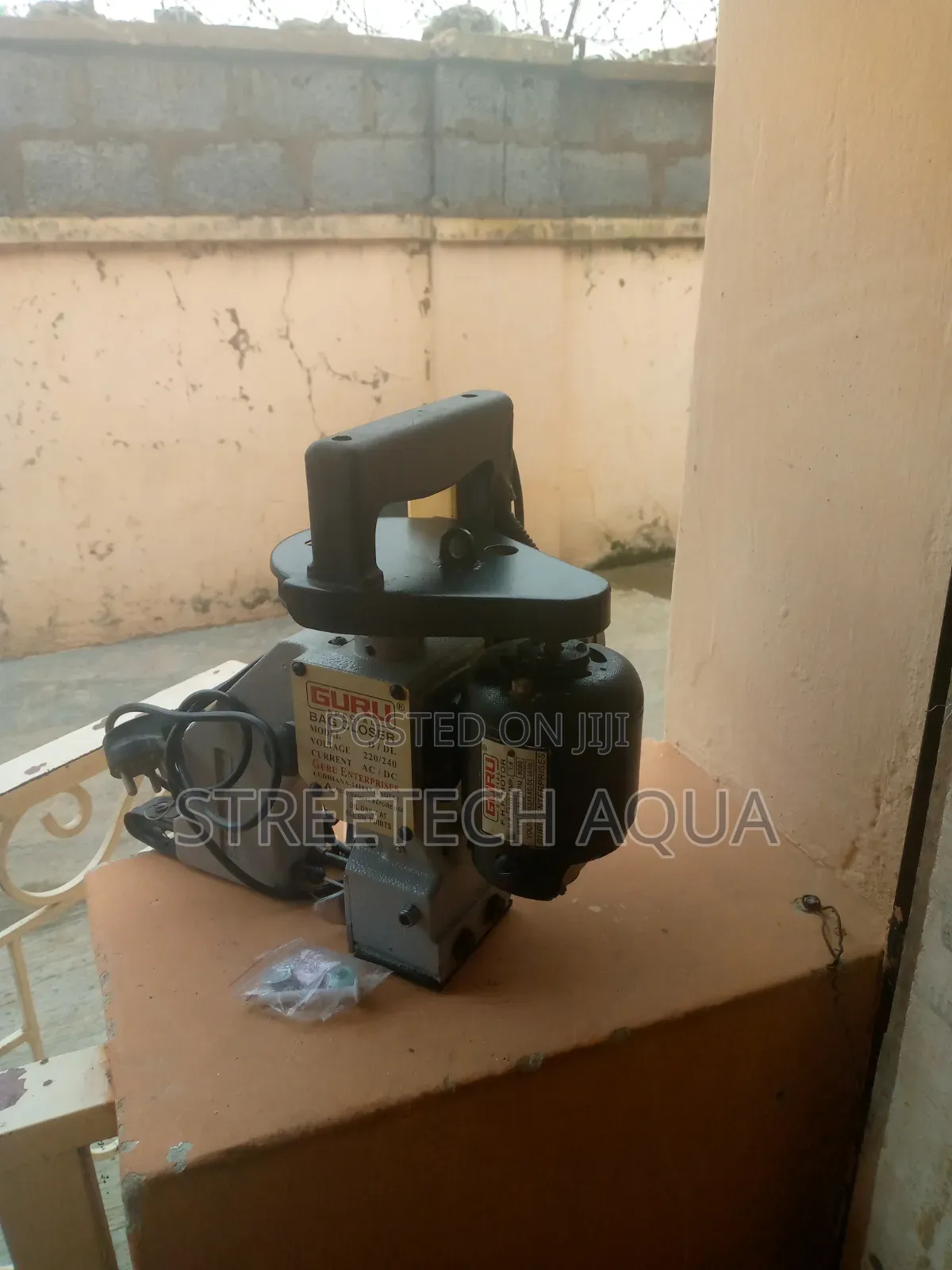 Bag Sealing Machine