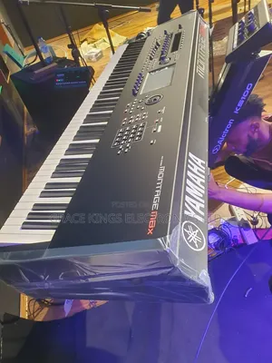 Yamaha Montage M8X KEYBOARD