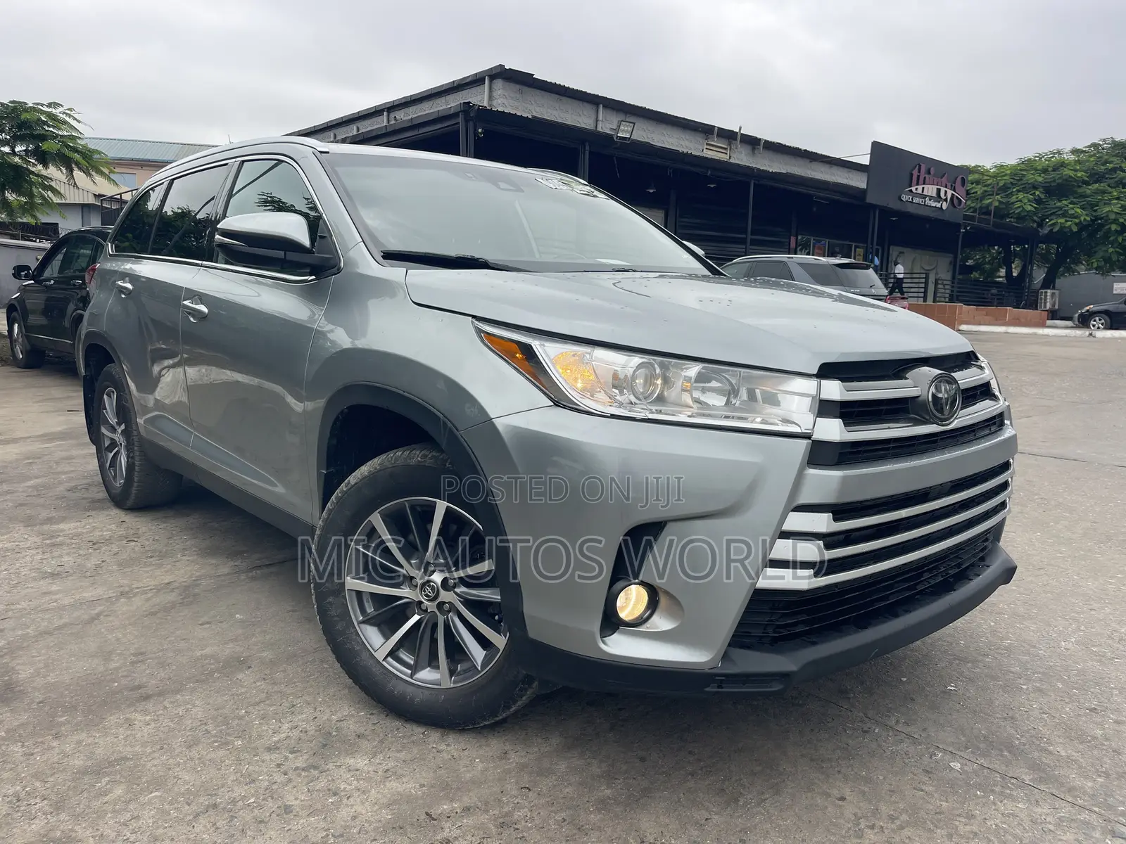 Toyota Highlander 2019 Silver