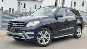 Mercedes-Benz M Class ML350 4MATIC 4dr SUV AWD (3.5L 6cyl 7A) 2014 Blue