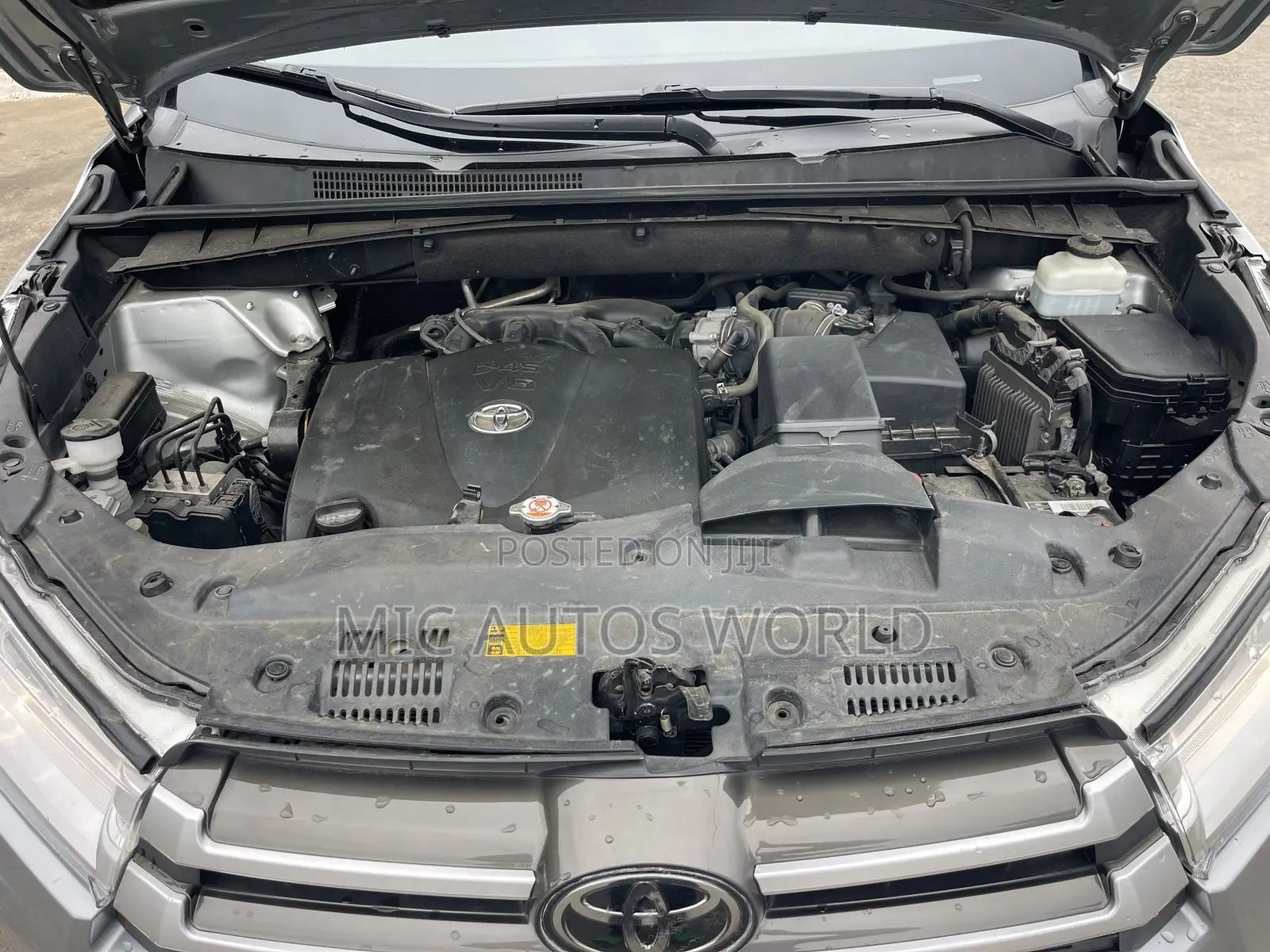 Toyota Highlander 2019 Silver