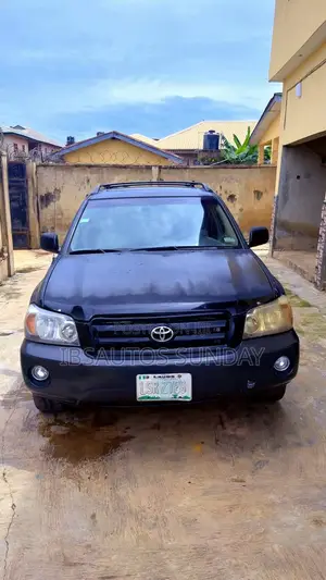 Toyota Highlander Limited V6 FWD 2004 Black