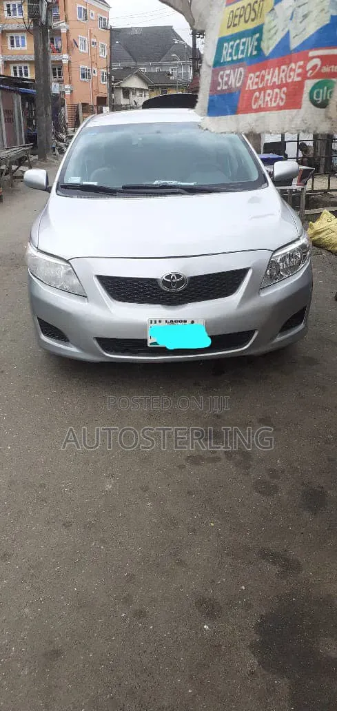 Toyota Corolla 2009 Silver