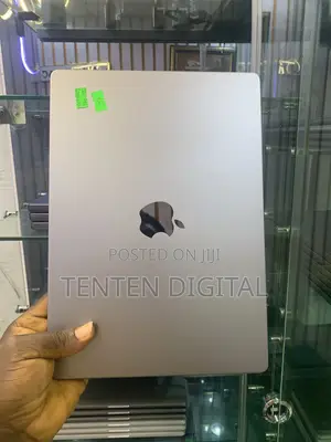 Laptop Apple MacBook Pro 2023 M2 Pro 32GB Apple M2 SSD 1T