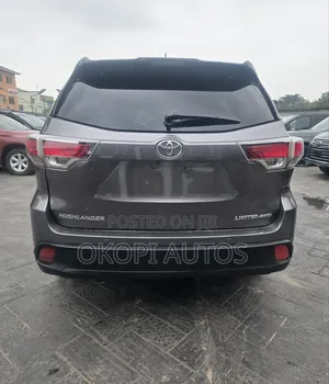 Toyota Highlander XLE 4dr SUV (3.5L 6cyl 6A) 2015 Gray