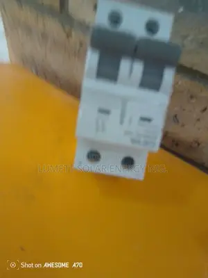 Geya Gym9-125dc-100 100a Miniature Dc Breaker