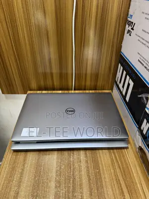 Laptop Dell Precision 5520 16GB Intel Core i7 SSD 512GB