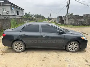 Toyota Corolla XLE 4dr Sedan (1.8L 4cyl 4A) 2010 Gray