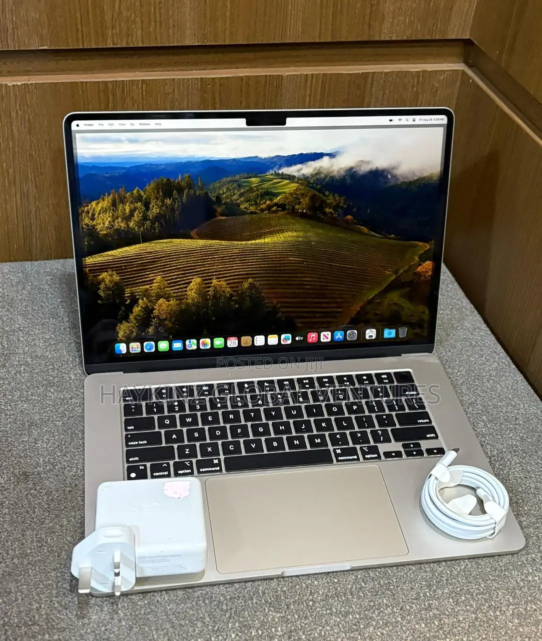 Laptop Apple MacBook Air 2024 M3 8GB HDD 256GB