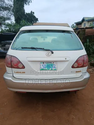 Lexus RX 2002 White