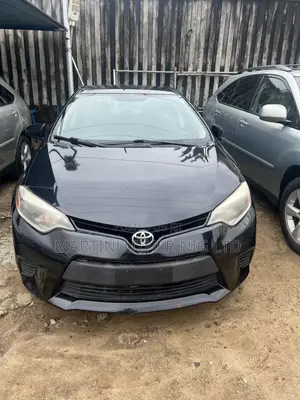 Toyota Corolla LE 4dr Sedan (1.8L 4cyl CVT) 2015 Black