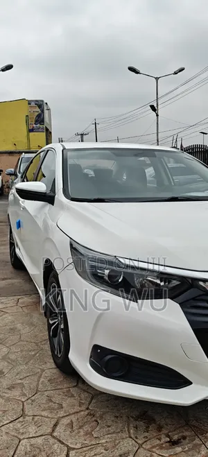 Honda Crider 2021 White