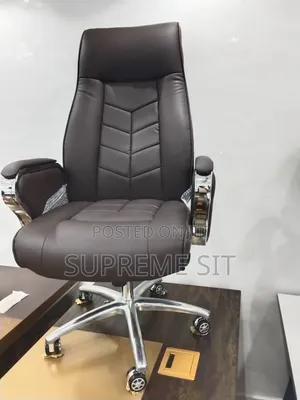High Classic and Durable Office Chair