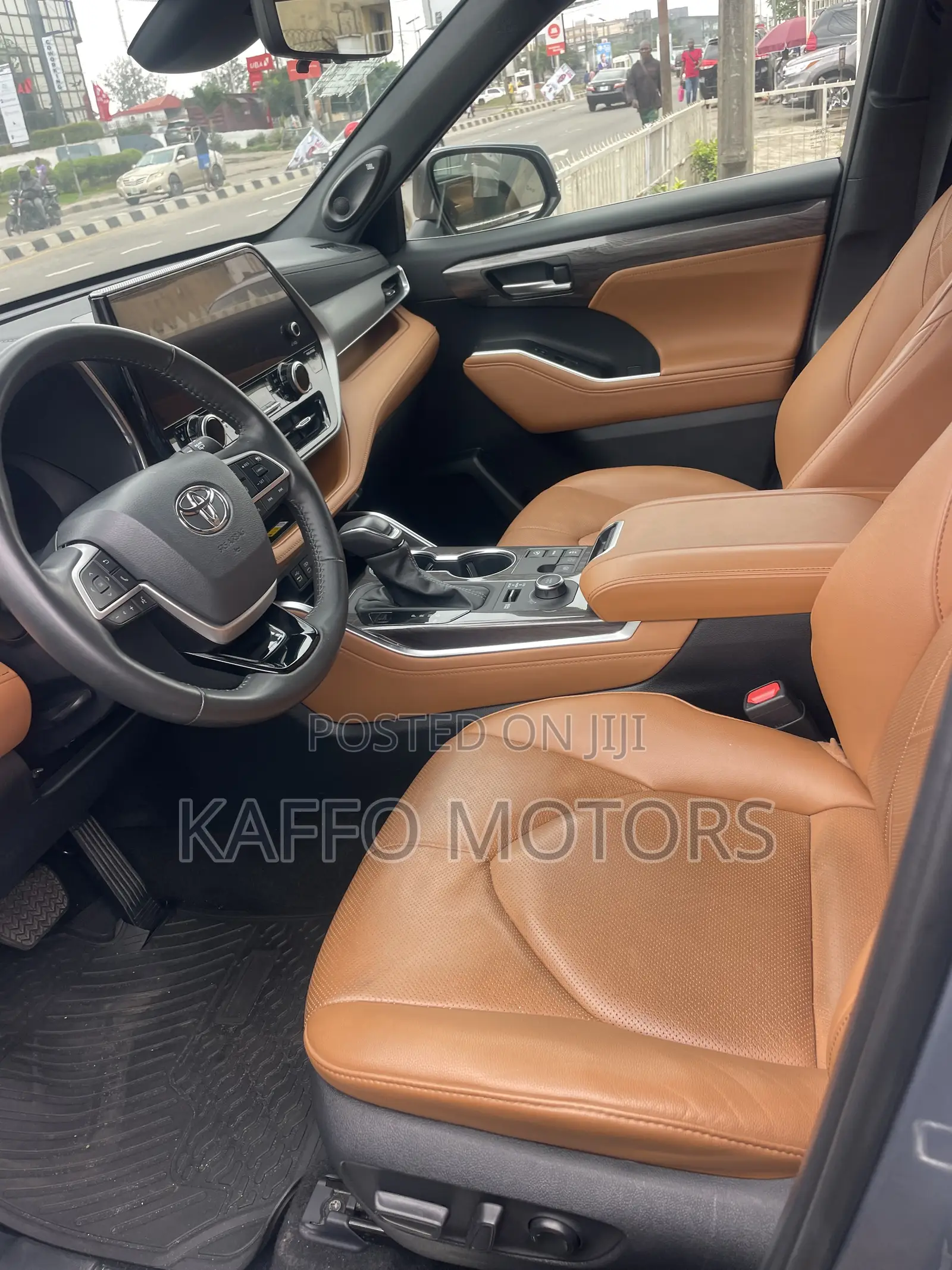 Toyota Highlander Platinum AWD 2024 Blue