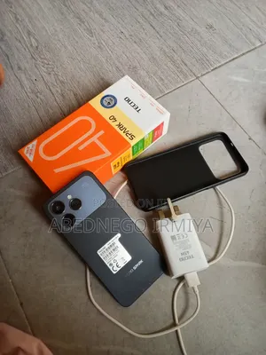 Tecno Spark 40 128 GB Gray
