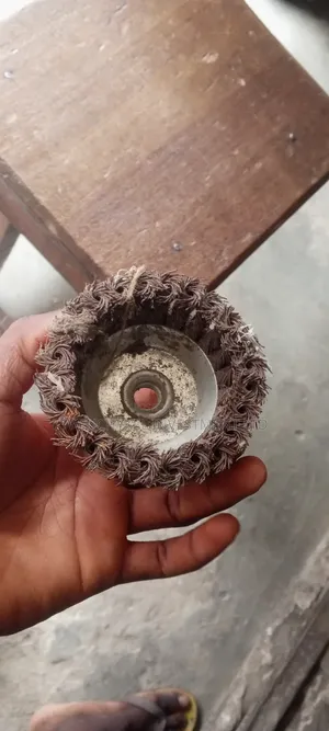 4.5" Power Brush