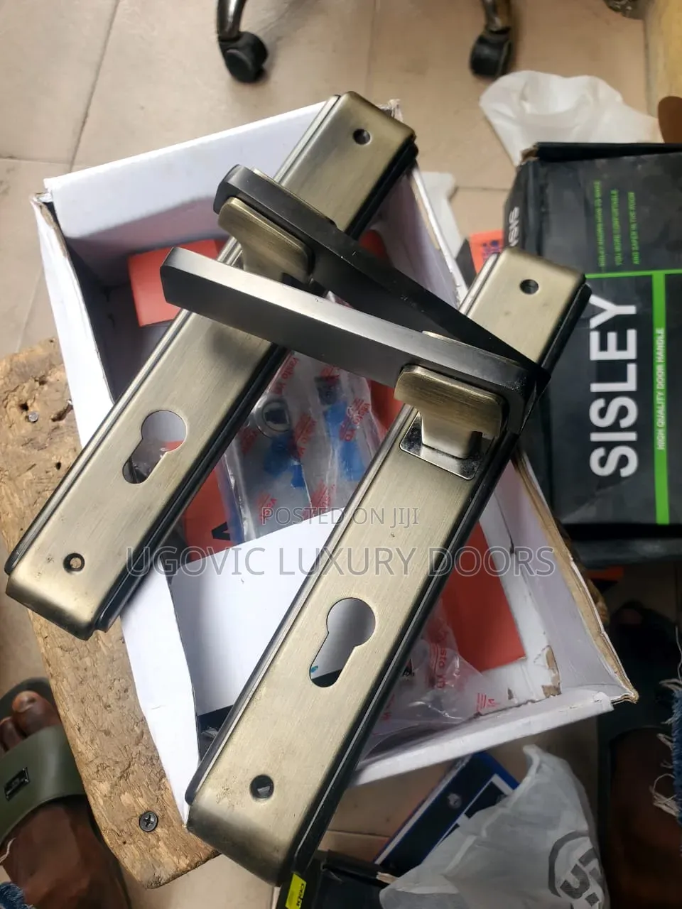 Gold Handle for Room and Front Doors