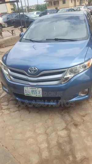 Toyota Venza 2012 Blue