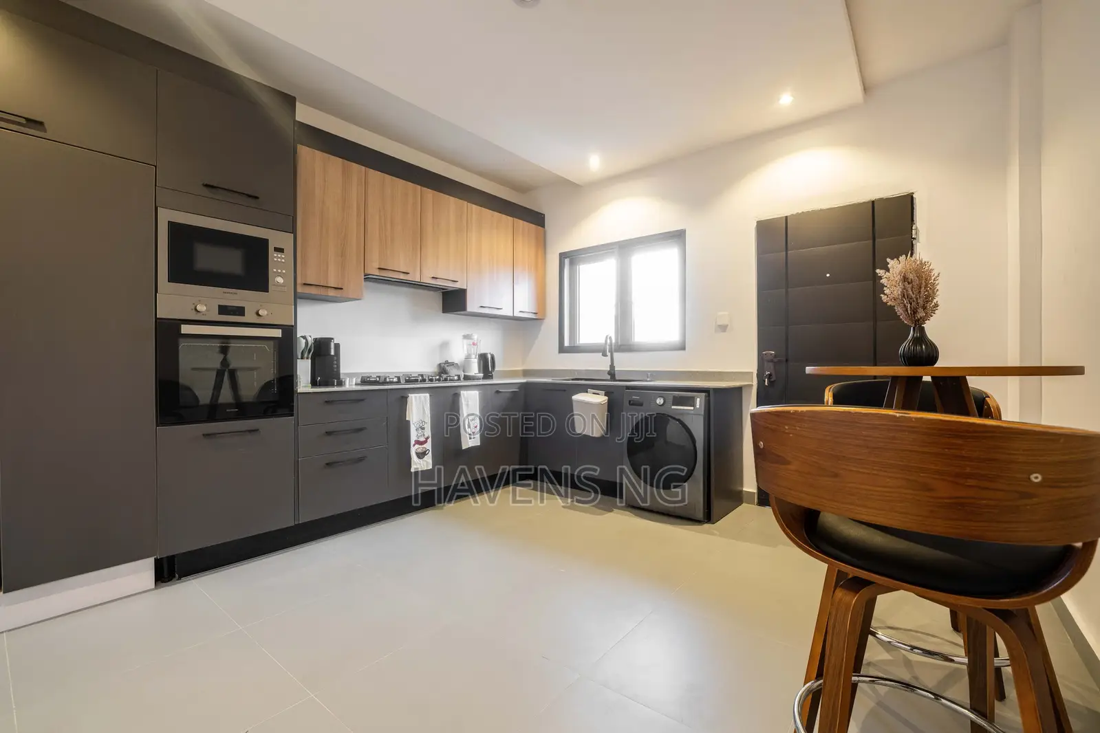 Cozy 2-Bedroom Apartment – Lekki Phase 1