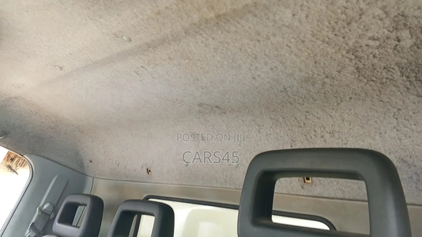 Mitsubishi Canter 2004 White