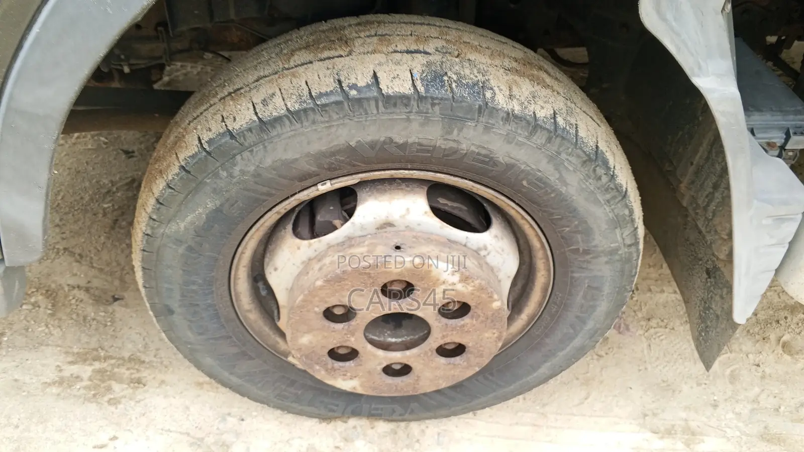 Mitsubishi Canter 2004 White