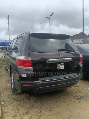 Toyota Highlander 2013 Red