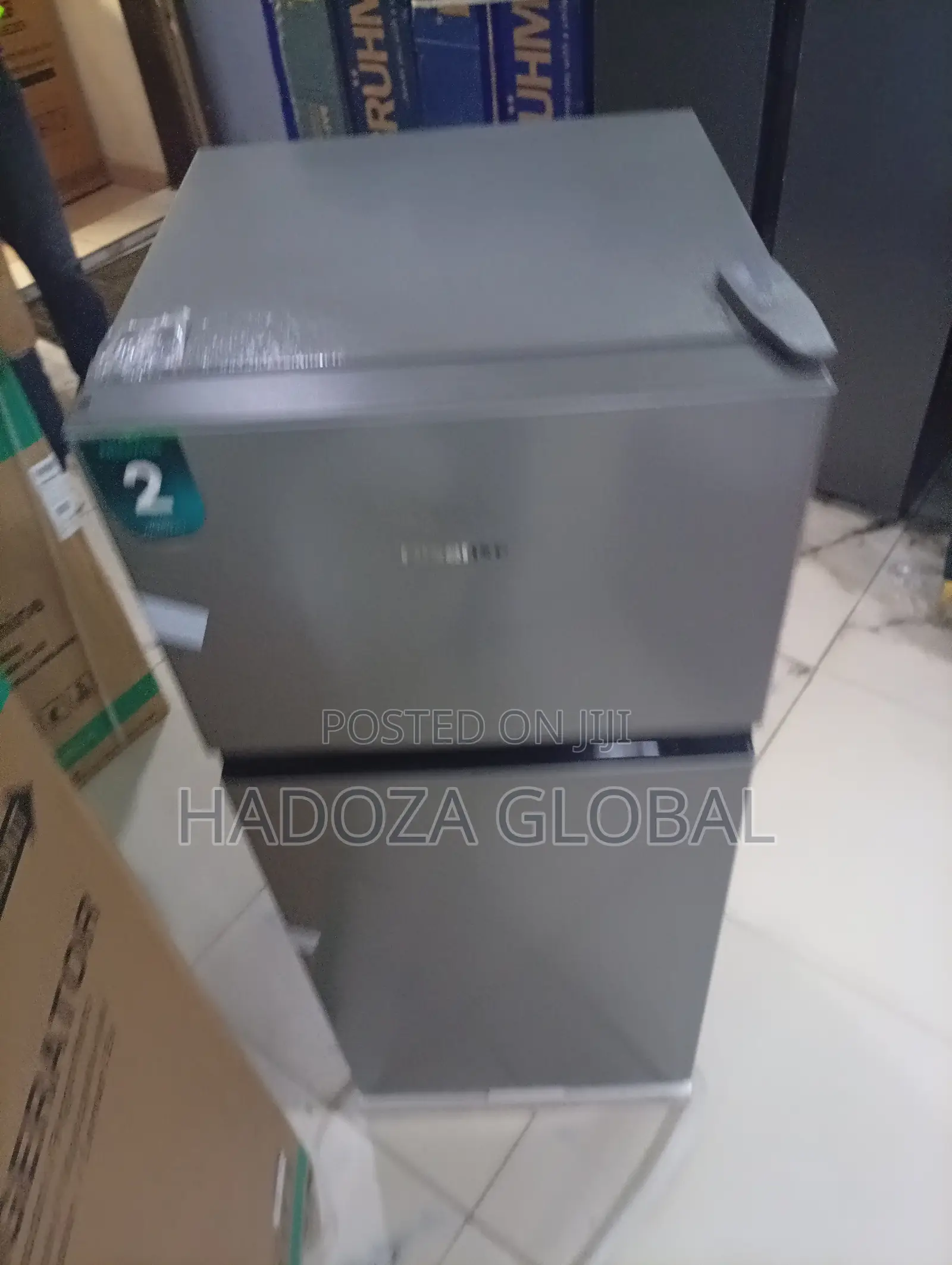 Hisense 172DR Low Noise Double Door Refrigerator
