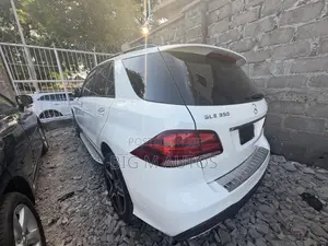 Mercedes-Benz GLE-Class GLE 350 2018 White
