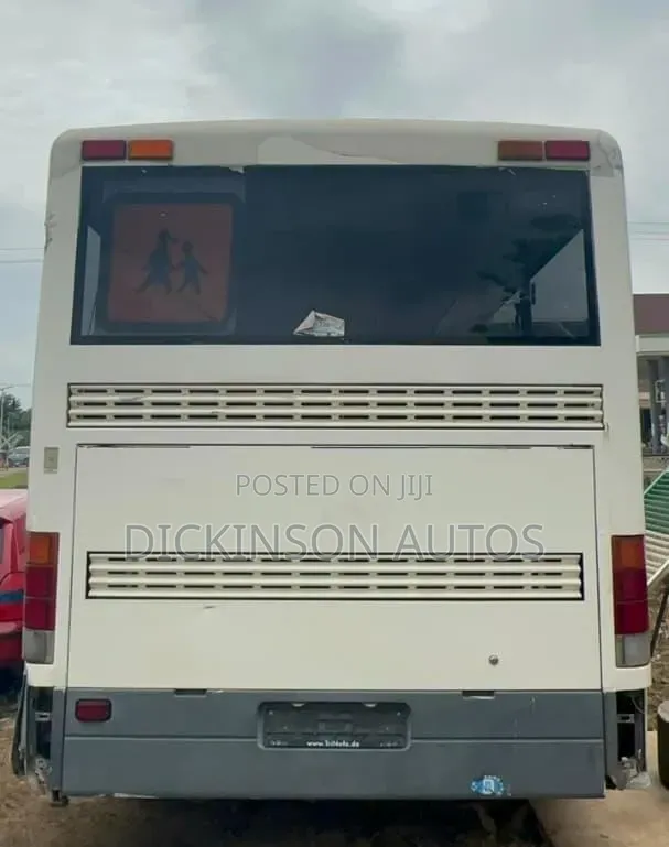 Bus 2017 Green