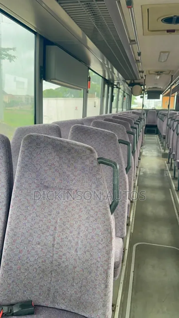 Bus 2017 Green