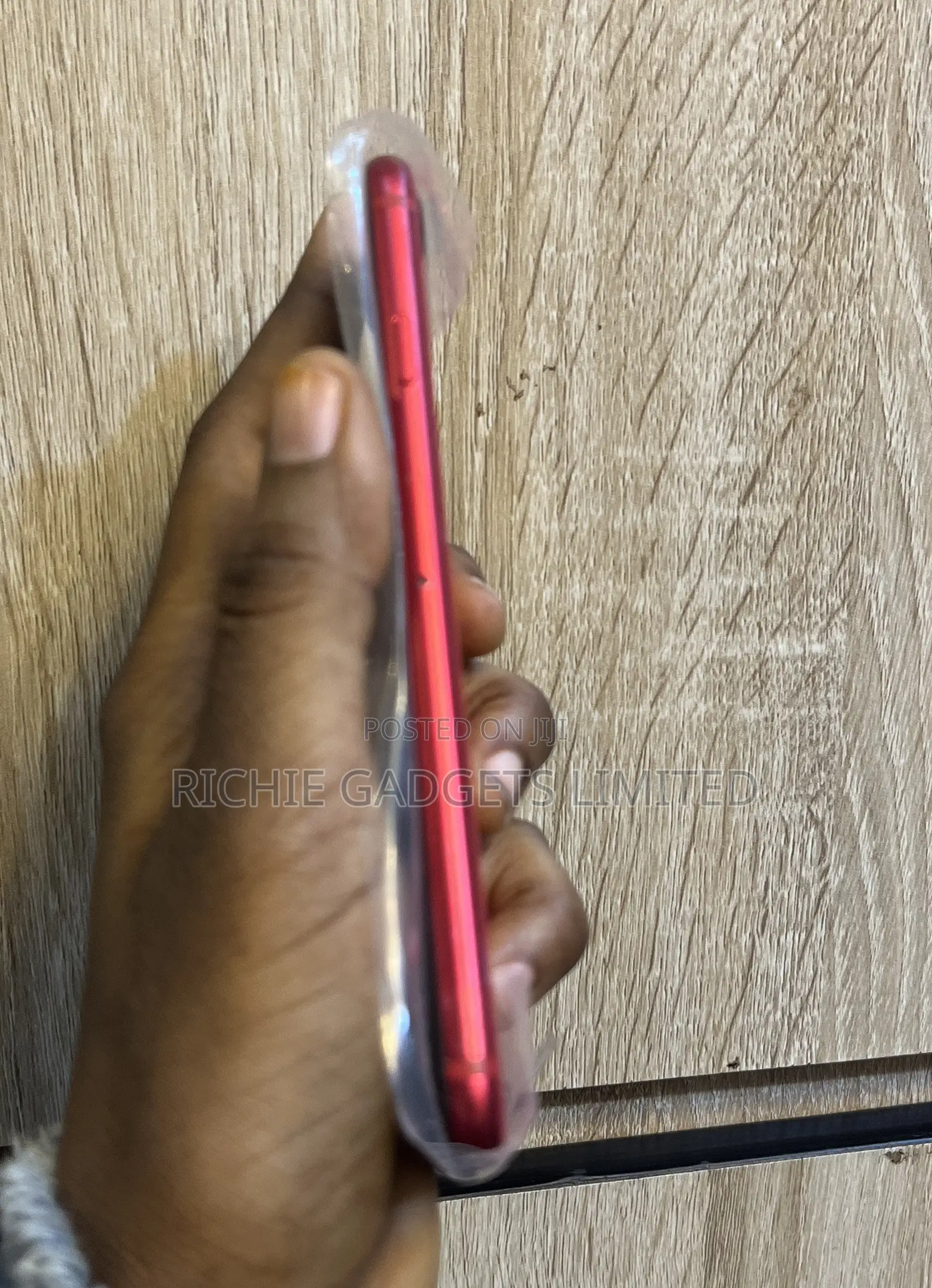 Apple iPhone SE (2020) 64 GB Red