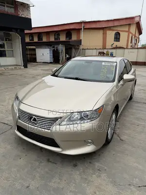 Lexus ES 2013 Gold