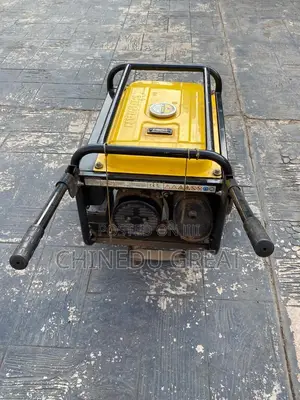 It Is a 2.5 kVA Generator, With a 2.8 kVA Maximum/Starting Capacity.