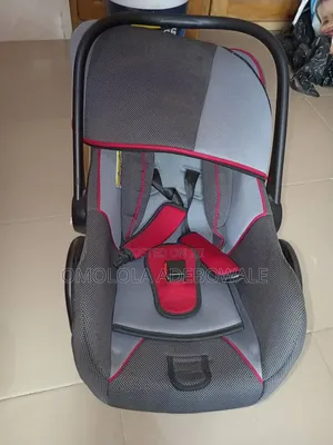 Baby Carrier/ Car Seat