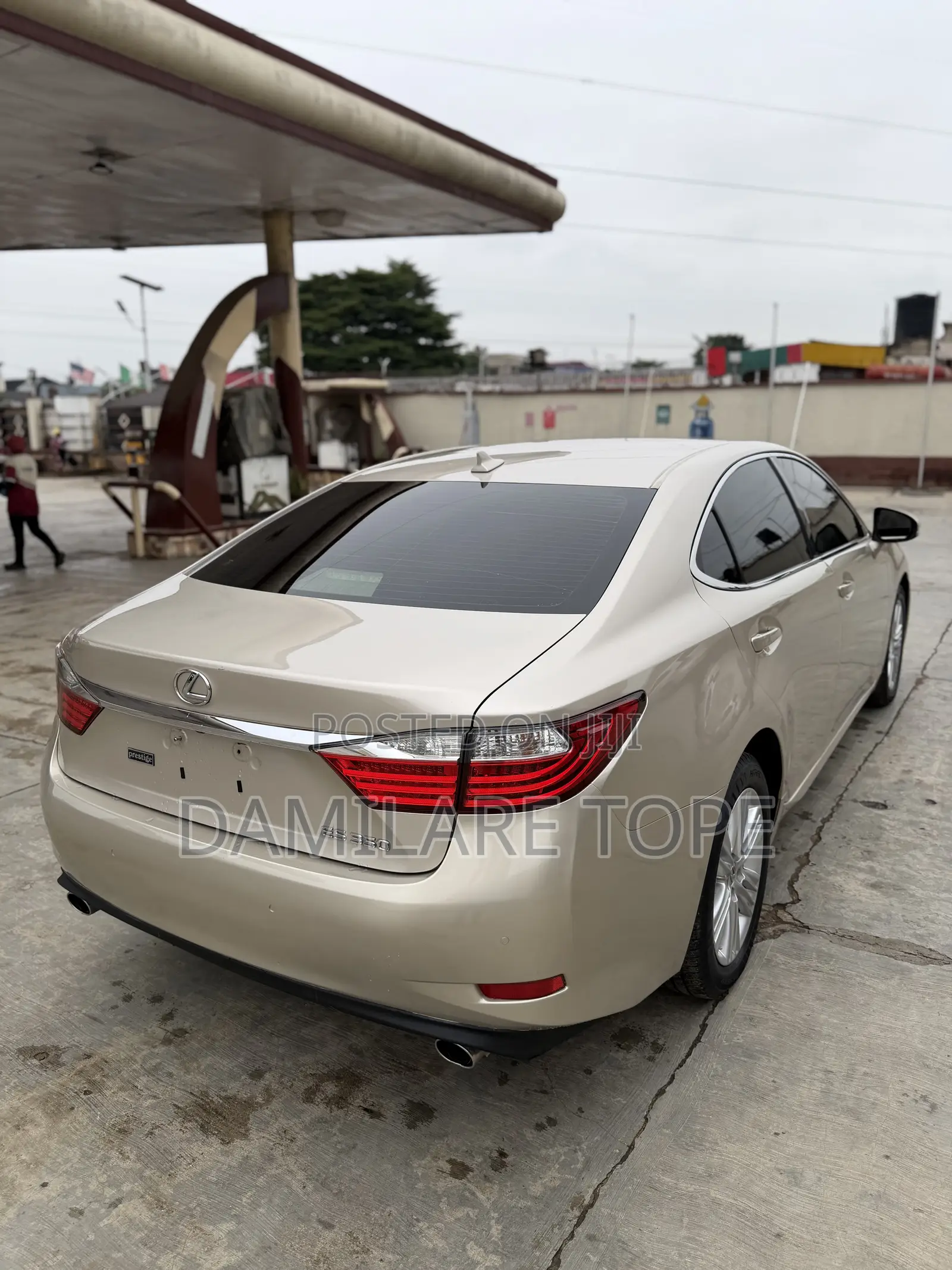 Lexus ES 2013 Gold