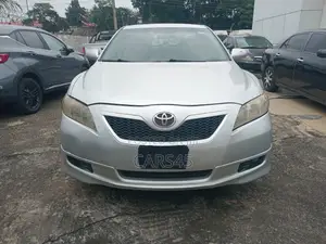 Toyota Camry 2009 Silver