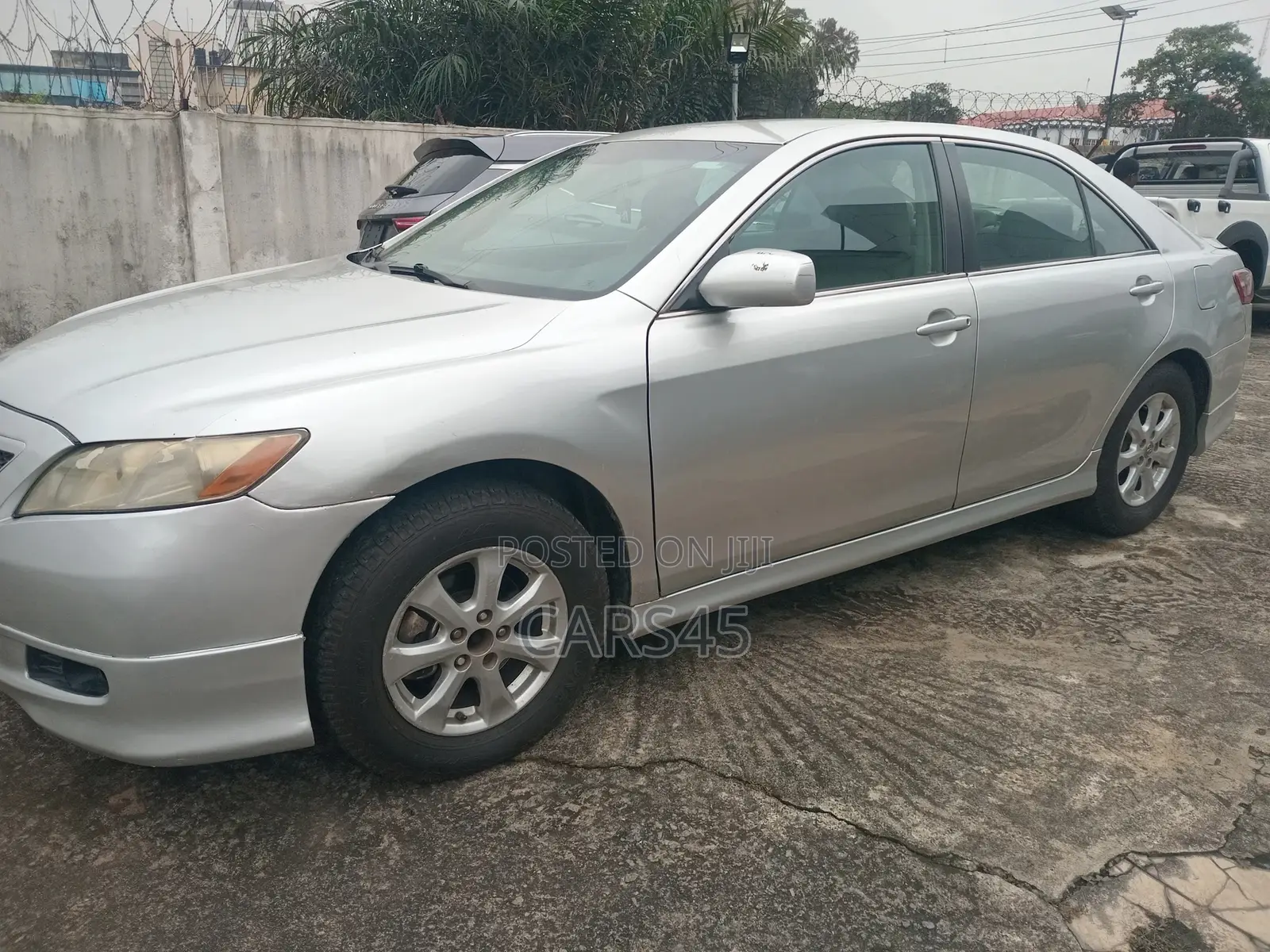 Toyota Camry 2009 Silver