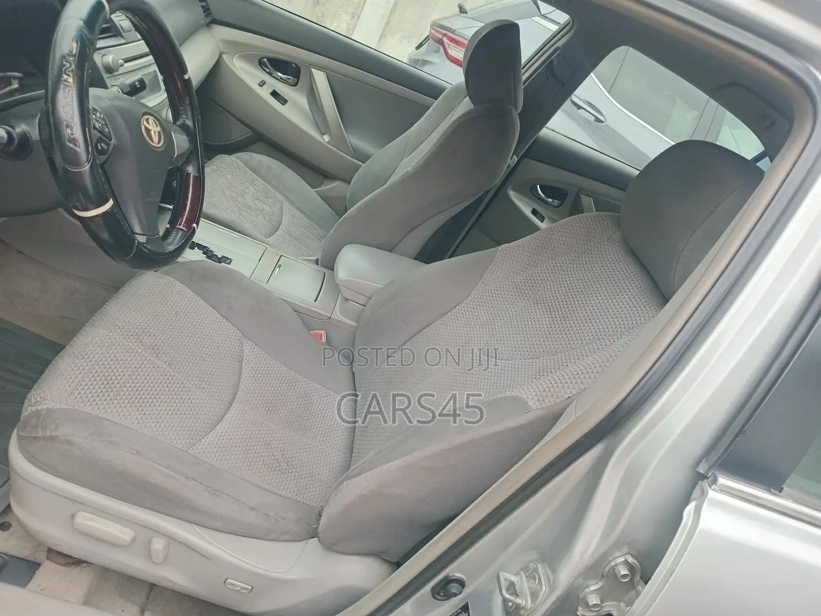 Toyota Camry 2009 Silver