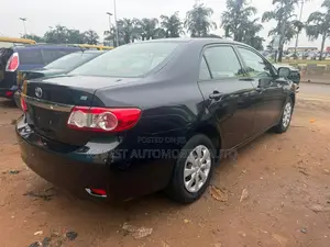 Toyota Corolla LE 4dr Sedan (1.8L 4cyl 4A) 2011 Black