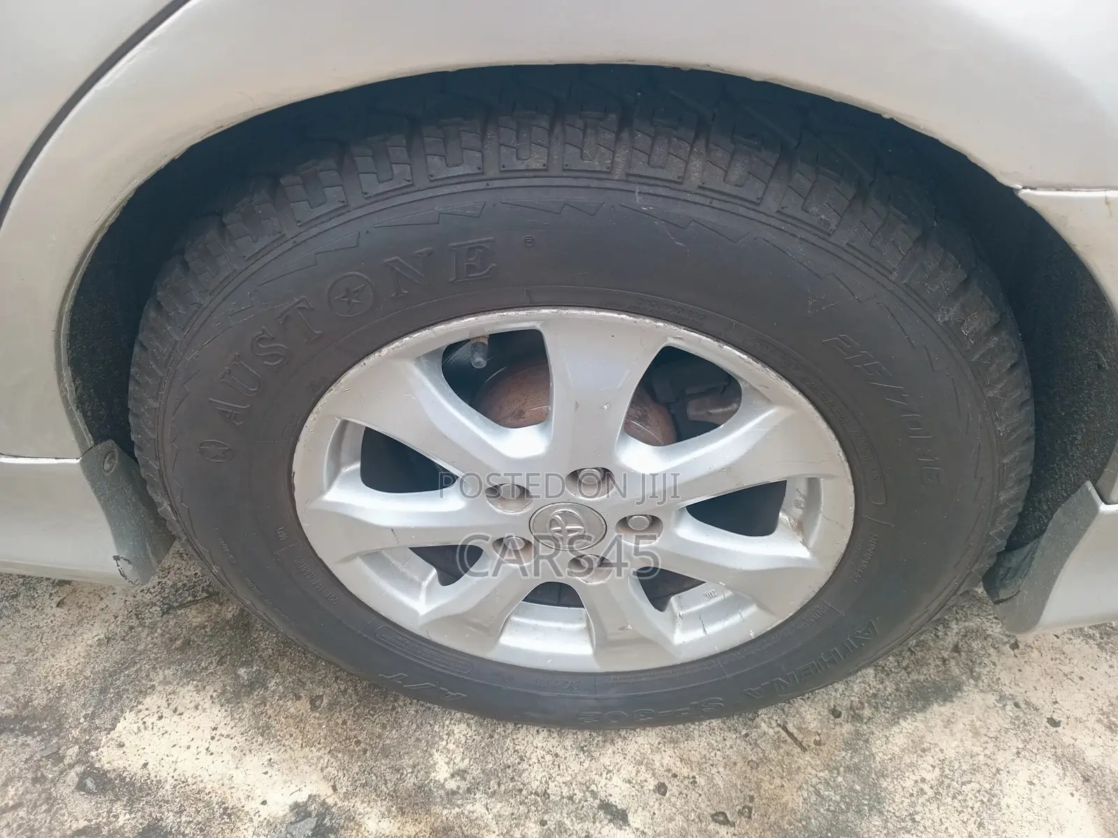 Toyota Camry 2009 Silver
