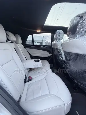 Mercedes-Benz GLE-Class 2016 Silver