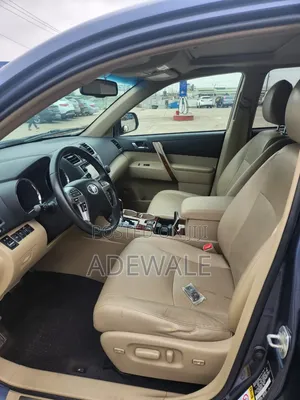 Toyota Highlander 2013 Blue