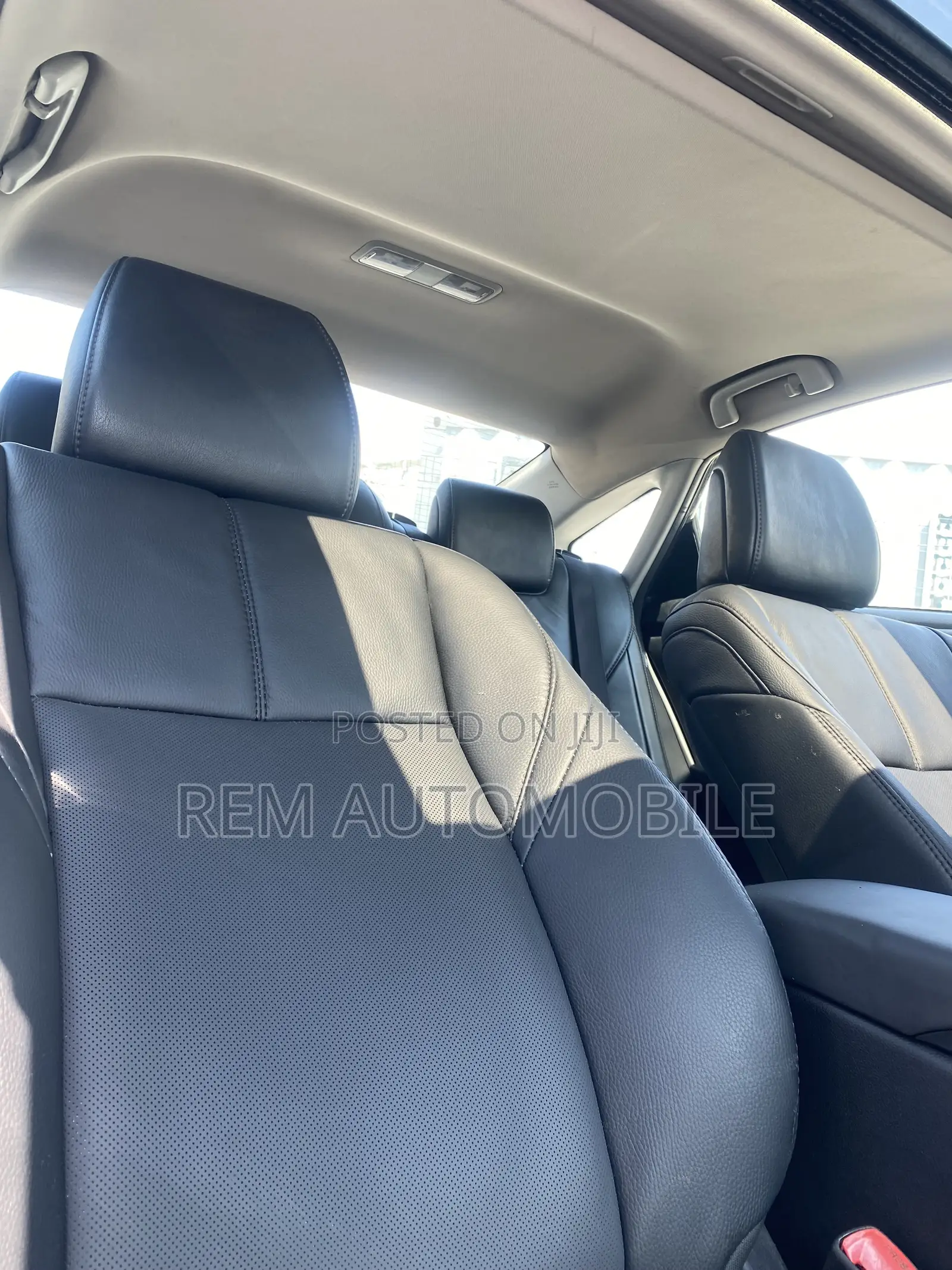 Toyota Avalon 2013 Blue