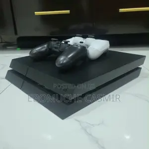 PS4 Console